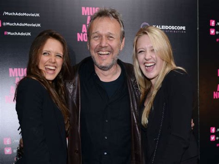 DAISY HEAD, ANTHONY HEAD – Celeb Secrets