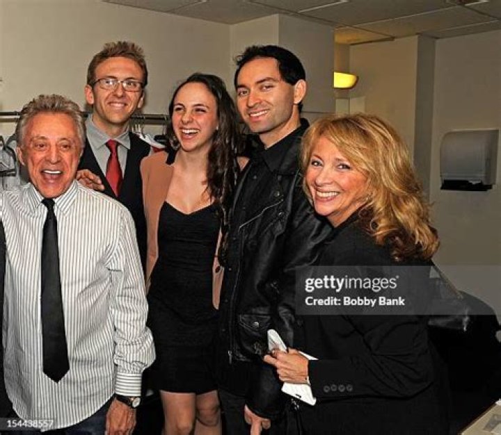 Frankie Valli Daughters Francine Valli and Celia Valli’s Death Cause