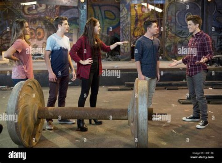 PARIS BERELC, JAKE SHORT, KELLI BERGLUND, BRADLEY STEVEN PERRY, WILLIAM BRENT – Celeb Secrets