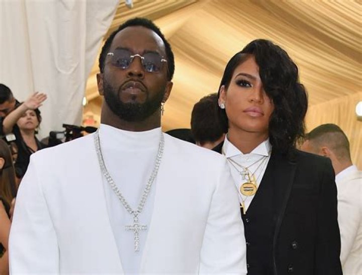 Sean Combs Apologizes For Assaulting Cassie Ventura