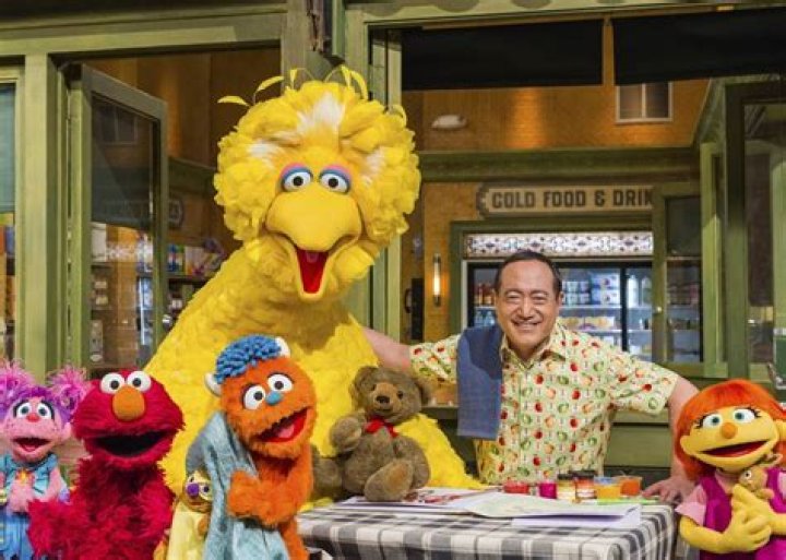 Sesame Street Actor Emilio Delgado, Known As Shop Owner Luis, Dead at 81