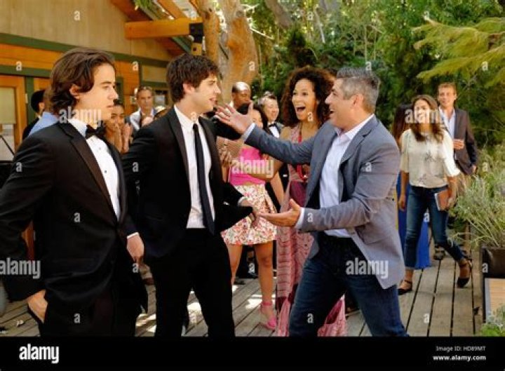 SHERRI SAUM, DANNY NUCCI – Celeb Secrets